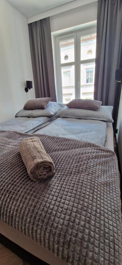 Apartament Ksiaz Швєбодзіце Екстер'єр фото