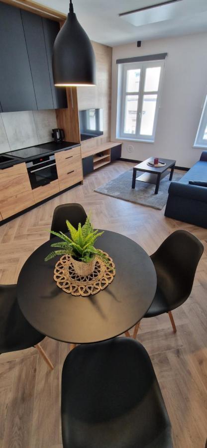 Apartament Ksiaz Швєбодзіце Екстер'єр фото